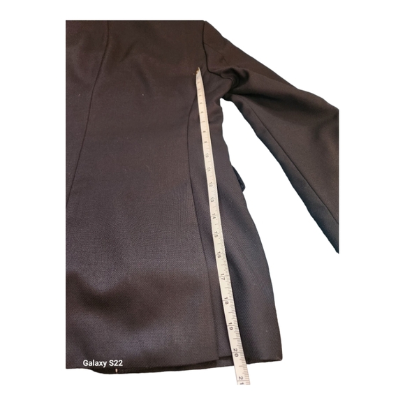 Hugo Boss Men's Blazer 38R, Solid Black, Single Breasted, 100% Wool - Picture 15 of 16